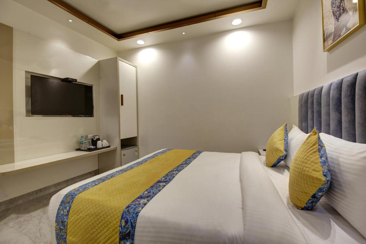 Hotel Kaca Inn-By Haveliya Hotels- Traveller'S Choice Award Winner 2025 뉴델리 외부 사진