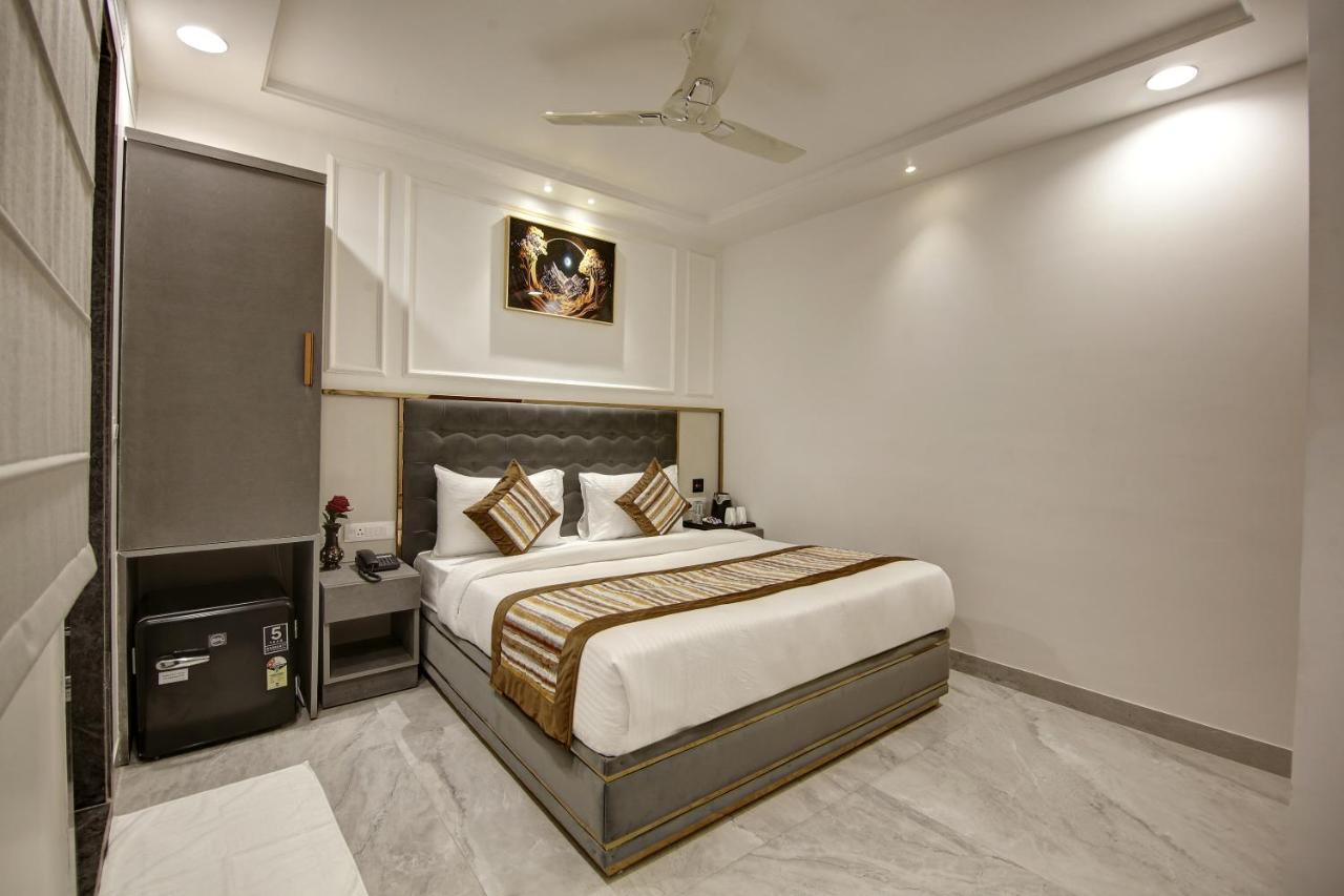 Hotel Kaca Inn-By Haveliya Hotels- Traveller'S Choice Award Winner 2025 뉴델리 외부 사진