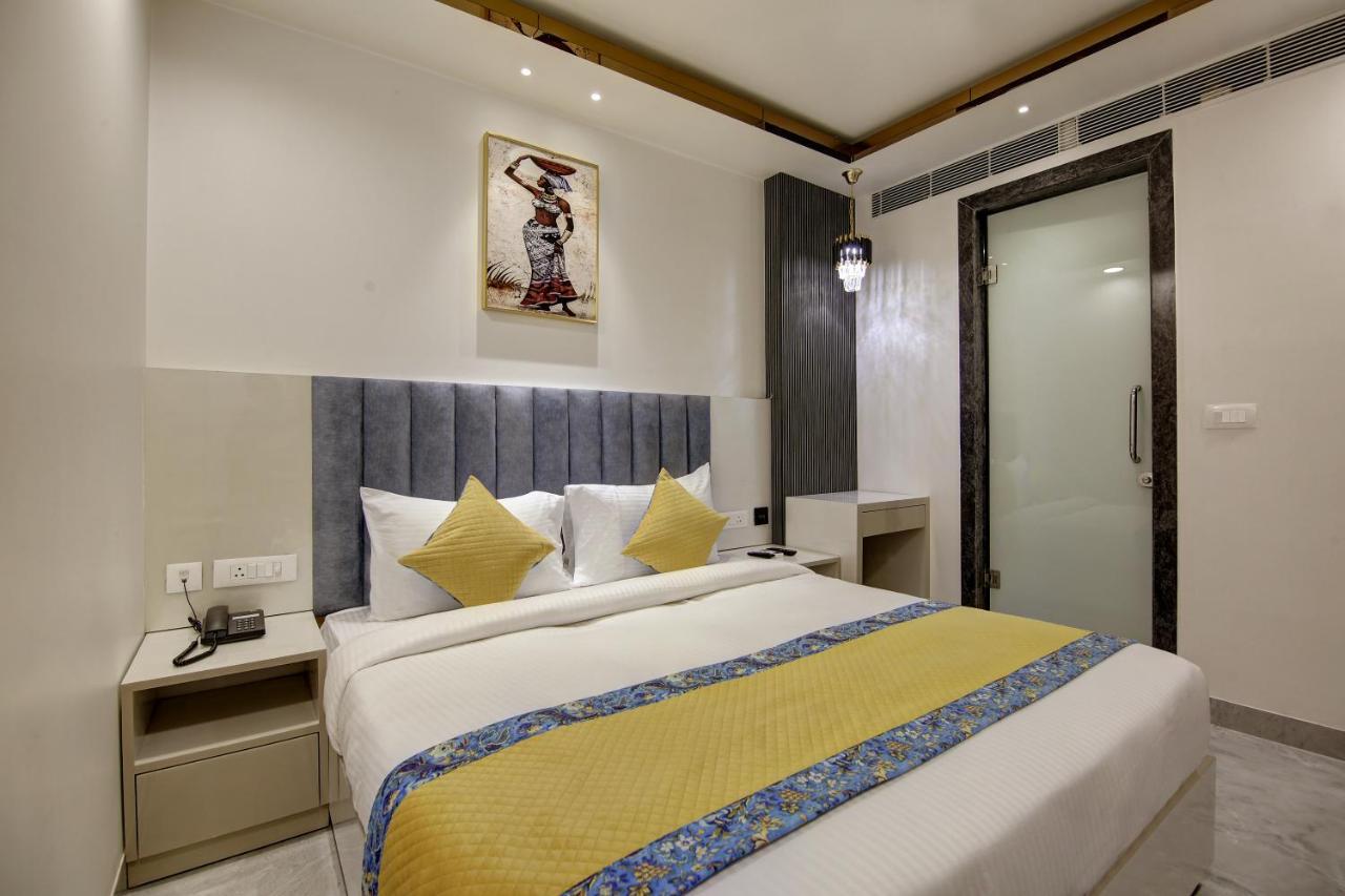 Hotel Kaca Inn-By Haveliya Hotels- Traveller'S Choice Award Winner 2025 뉴델리 외부 사진