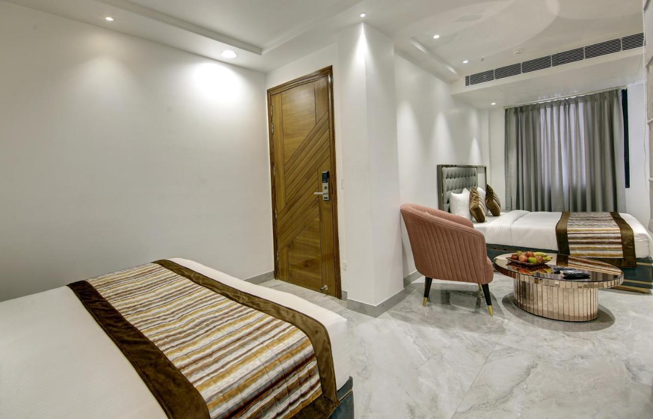 Hotel Kaca Inn-By Haveliya Hotels- Traveller'S Choice Award Winner 2025 뉴델리 외부 사진
