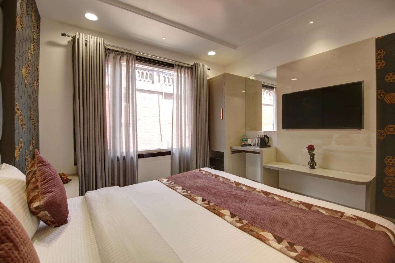 Hotel Kaca Inn-By Haveliya Hotels- Traveller'S Choice Award Winner 2025 뉴델리 외부 사진