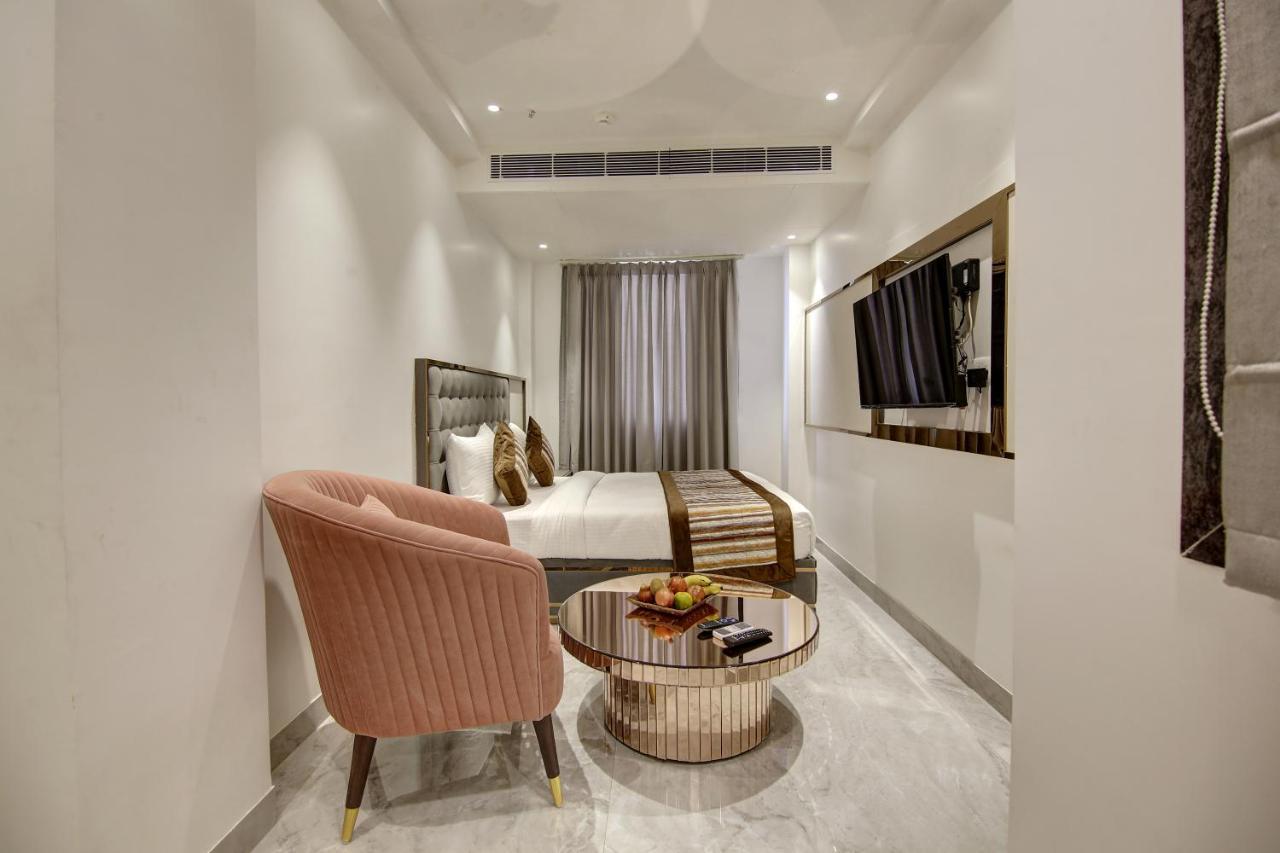 Hotel Kaca Inn-By Haveliya Hotels- Traveller'S Choice Award Winner 2025 뉴델리 외부 사진